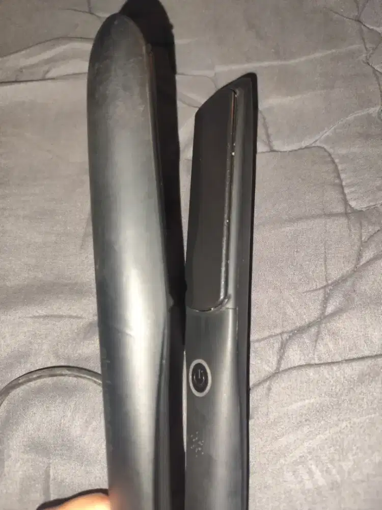 Di jua cepat catokan merk GHD PLATINUM PLUS, BU