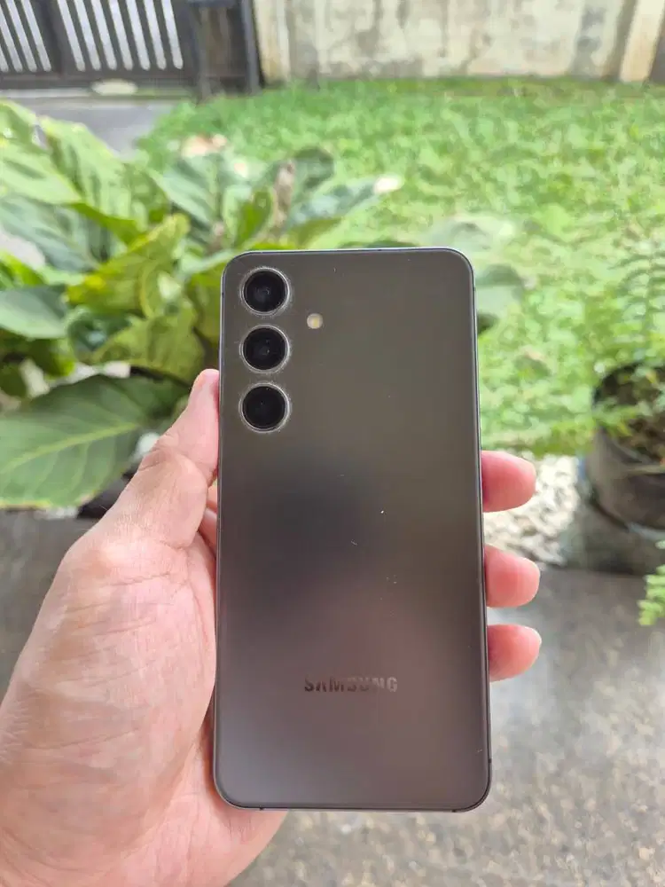 Samsung S24 8/256 mulus sein