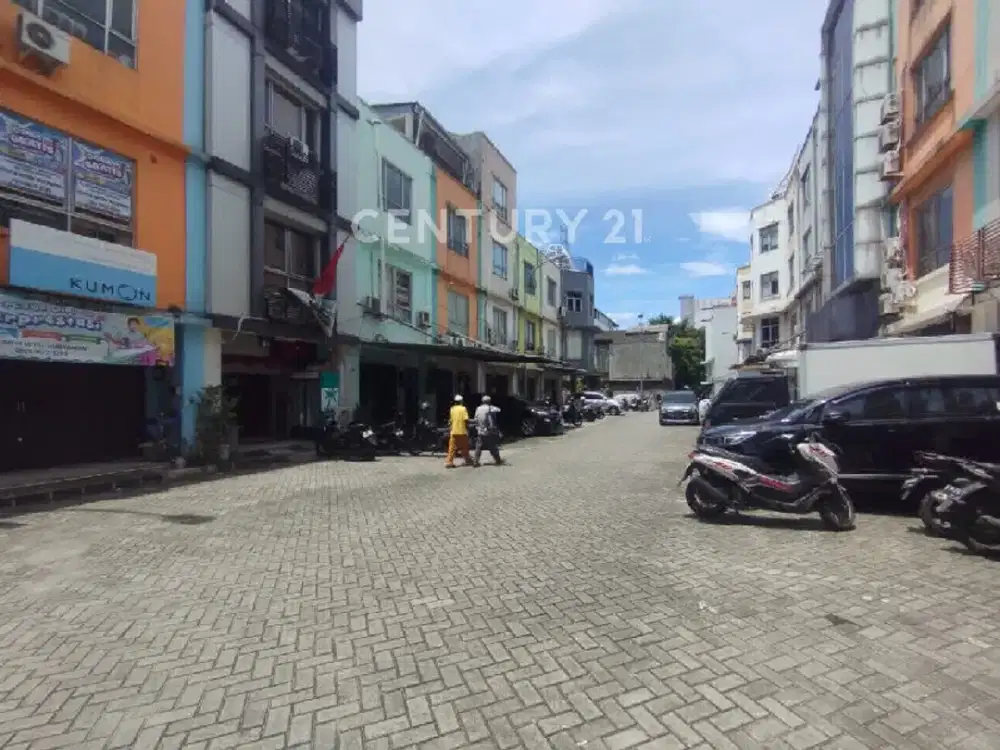 Ruko Mitra Matraman Jakarta Timur. 3 Lantai