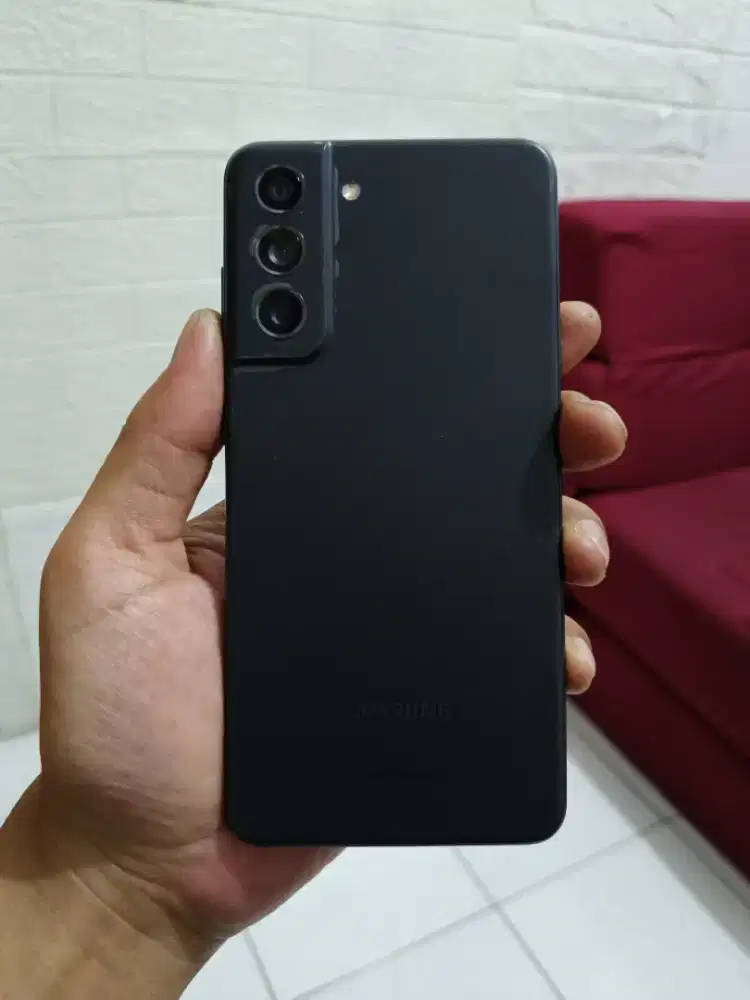 Samsung s21fe 5G 8/256 Resmi Mulus