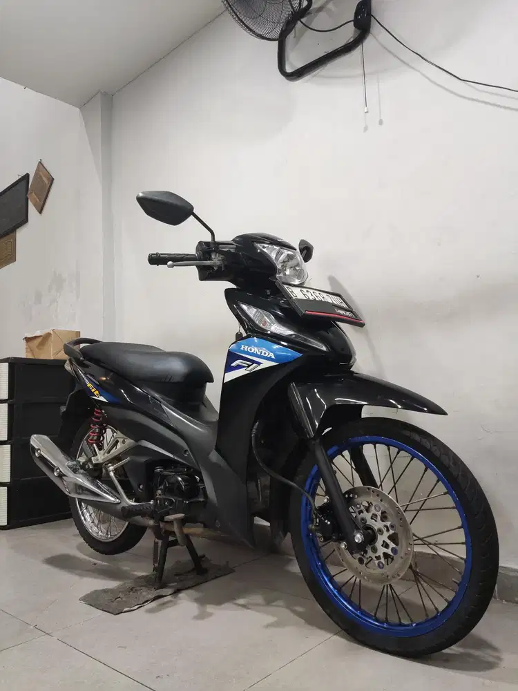 Revo Fi 2023 / 2024 Pajak Panjang Orisinil Plat B ABBA