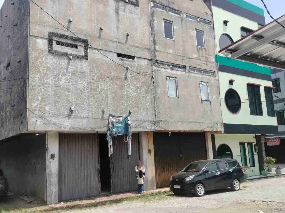 Ruko Gandeng 10 Meter – Pertokoan Bogor Indah Raya, Sholeh Iskandar Bogor | SHM | LB 460 m² | 3 Lantai