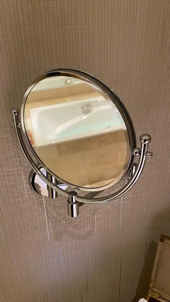 Kaca cermin - HSC 2025