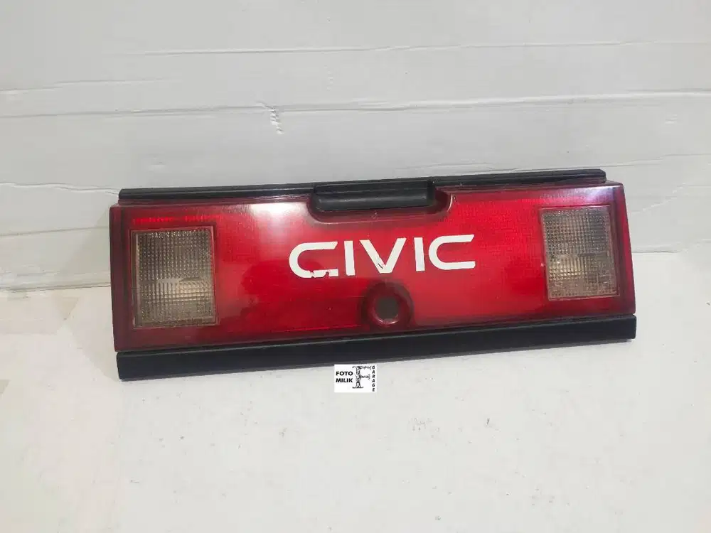 Garnish Bagasi Tengah Belakang Honda Civic Wonder SB3 Stanley Original
