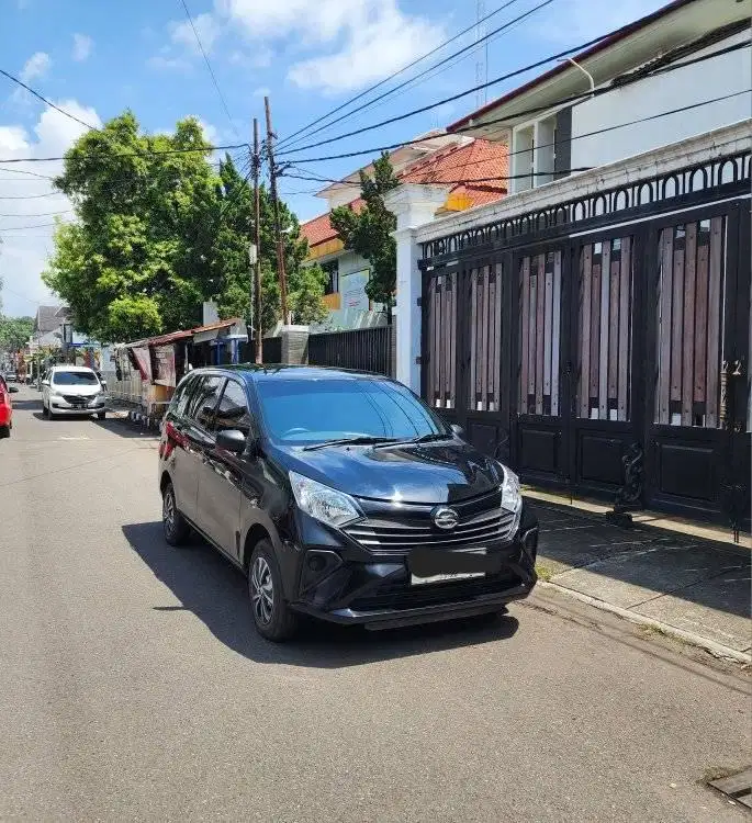 Daihatsu Sigra D 2023