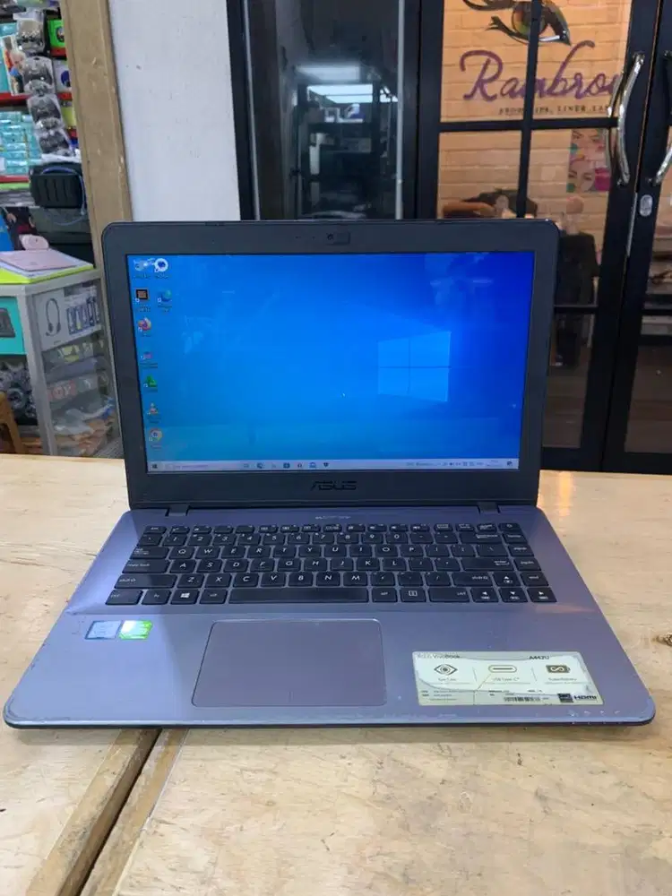 Laptop asus i5 gen 8 ram 4gb ssd 512gb vga nvidia