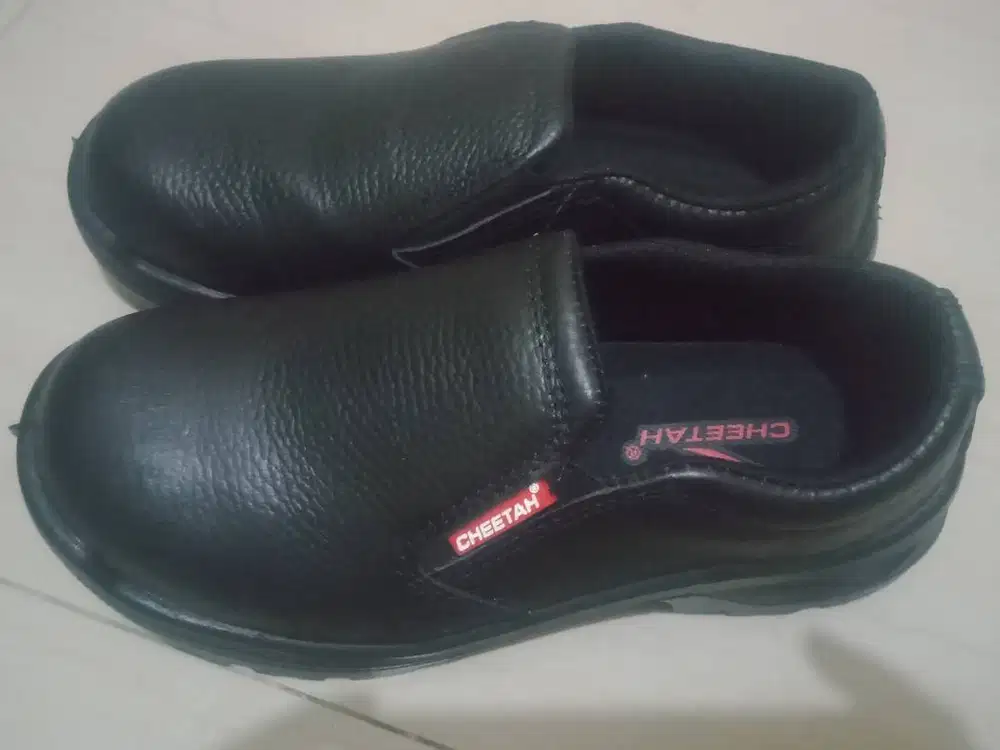 Dijual sepatu safty shoes,merk cheetah