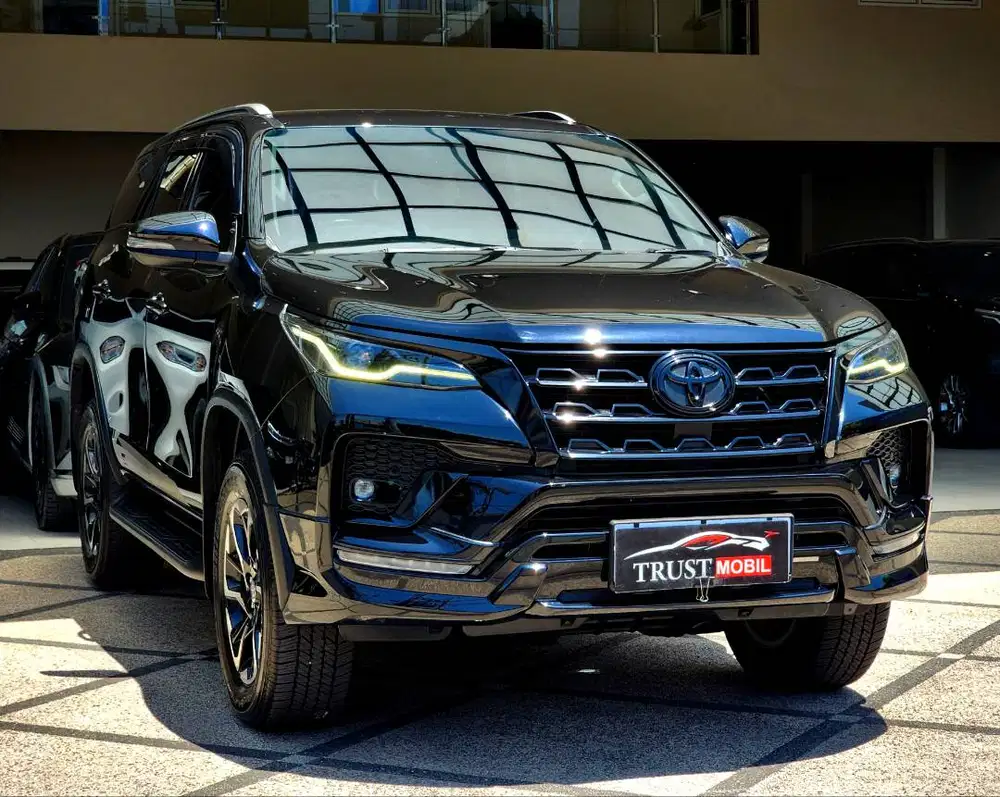 KM 50 RB!! TOYOTA FORTUNER 2.4 DIESEL FACELIFT G UPGRADE GR SPORT 2021