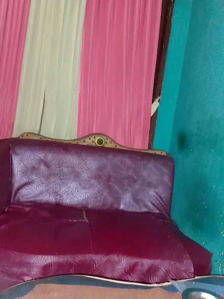 Sofa bekas layak digunakan