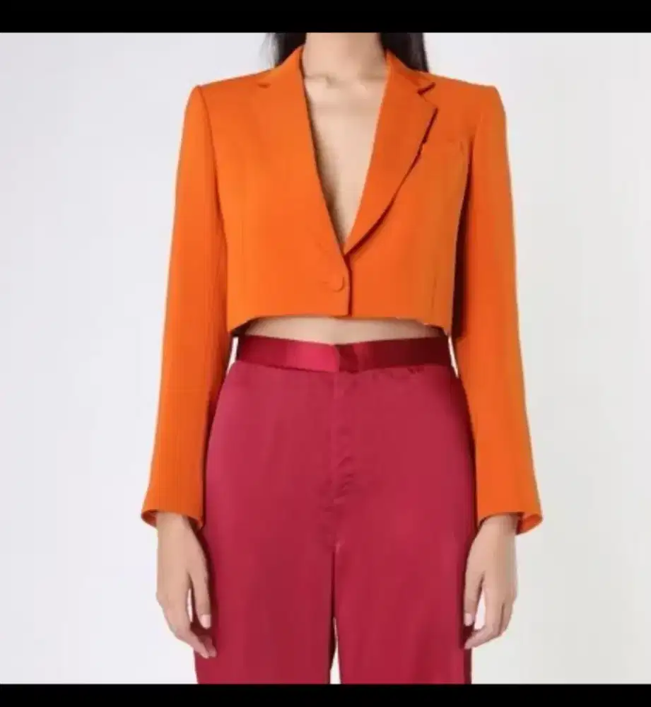 Di cari penjait pria utk butik