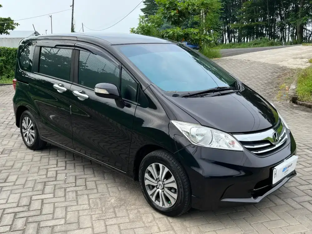 KM 86rb! Freed E PSD 2012