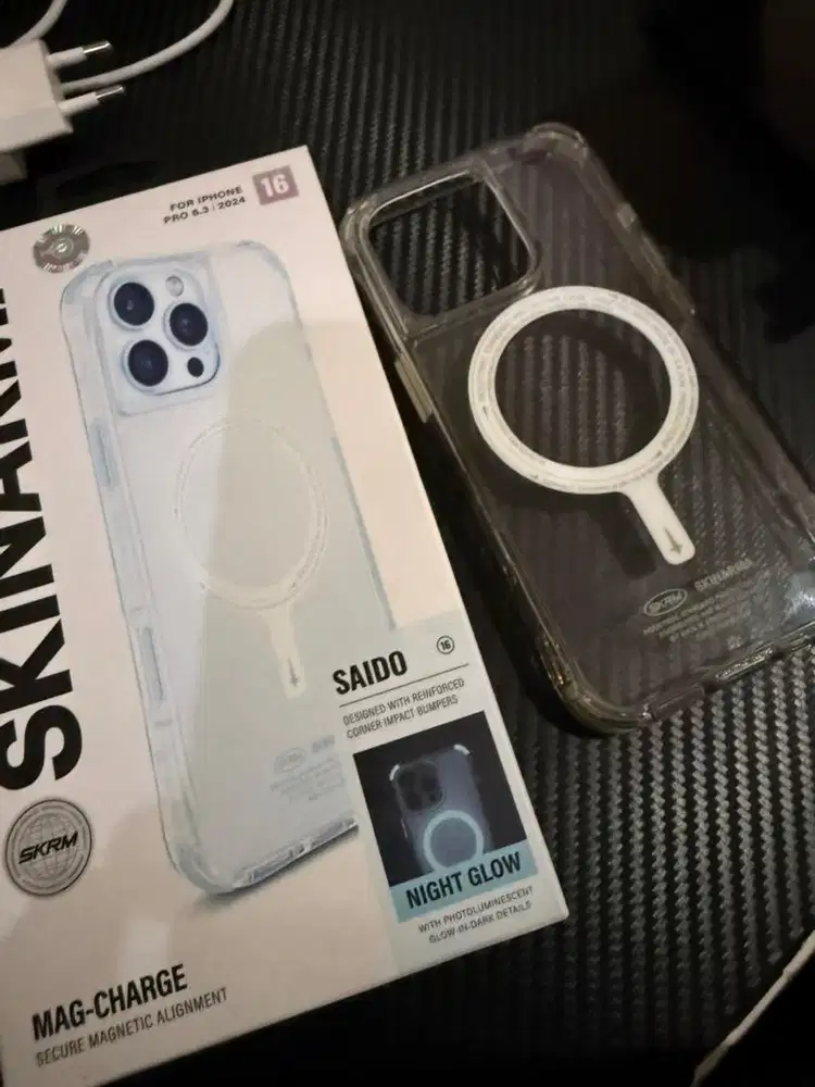 Case Skin Arma iPhone 16 Pro