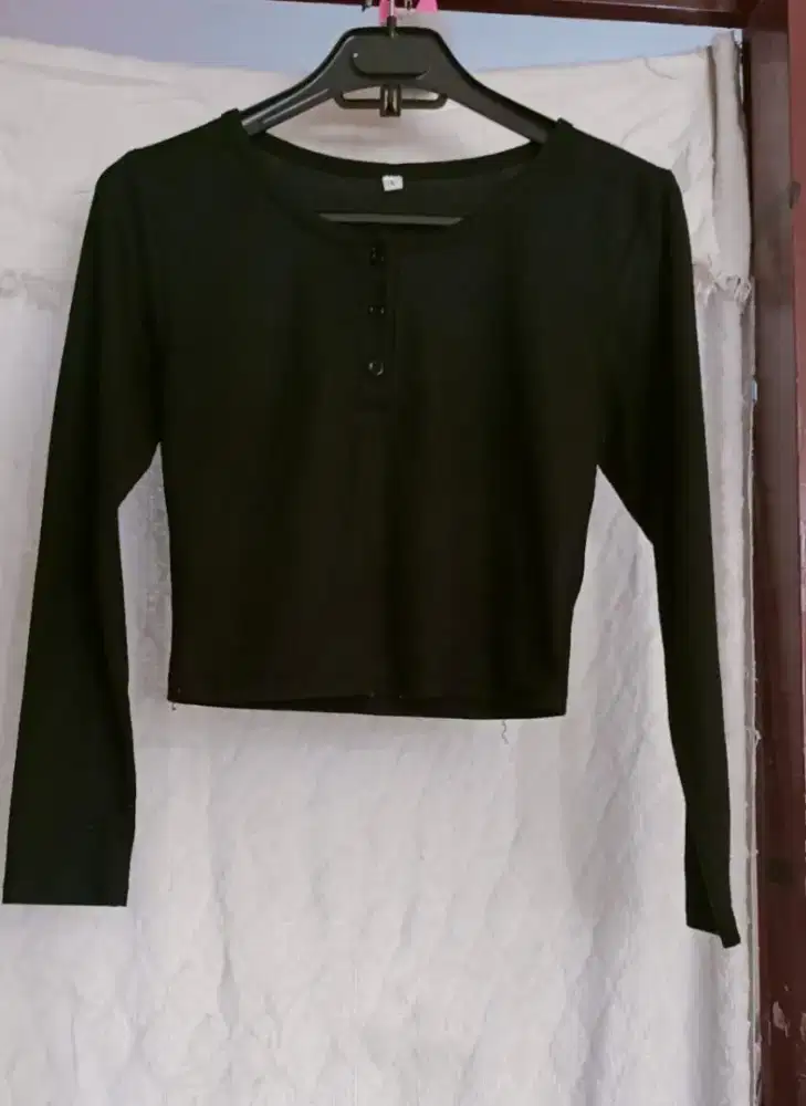 Baju Crop Top  lengan panjang