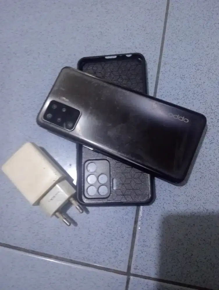 Di jual hp Oppo Retno 5f ram 8gb