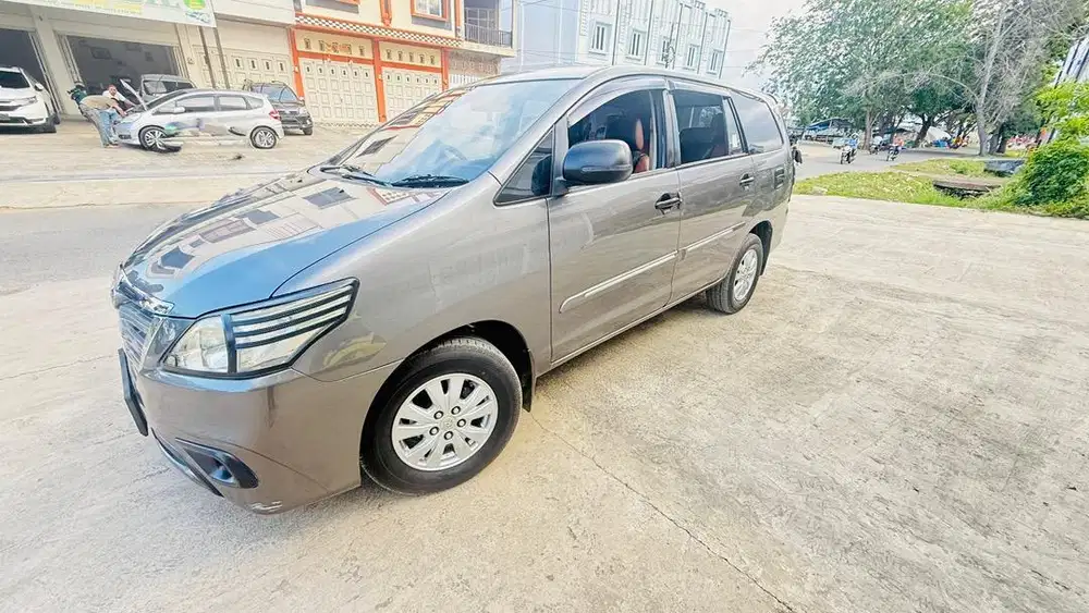 KIJANG INNOVA G M/T 2014