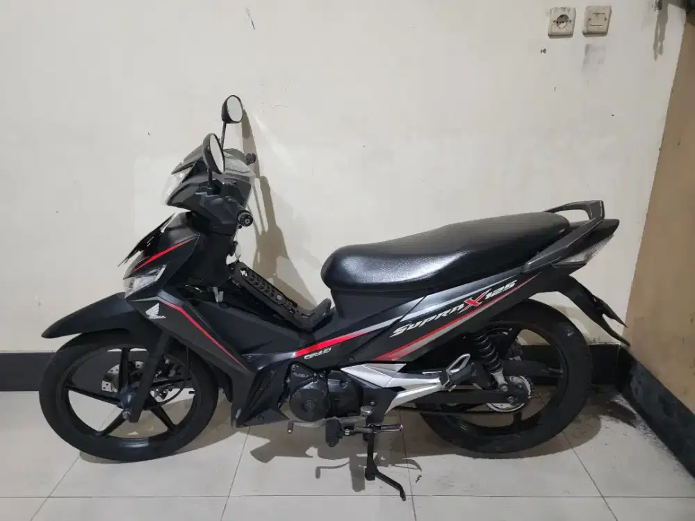 Honda supra 125 cw f1 2017 apik*an Gbm tunai atau kredit