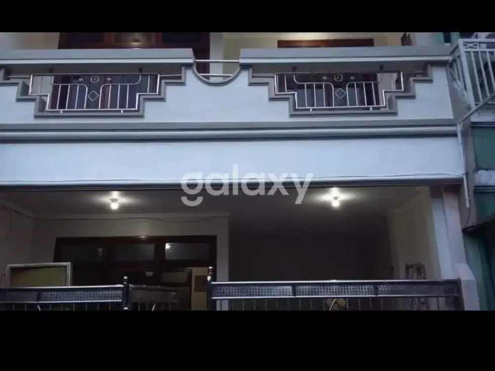 Rumah Kebraon 2 Lantai Murah Dekat Grand Harvest