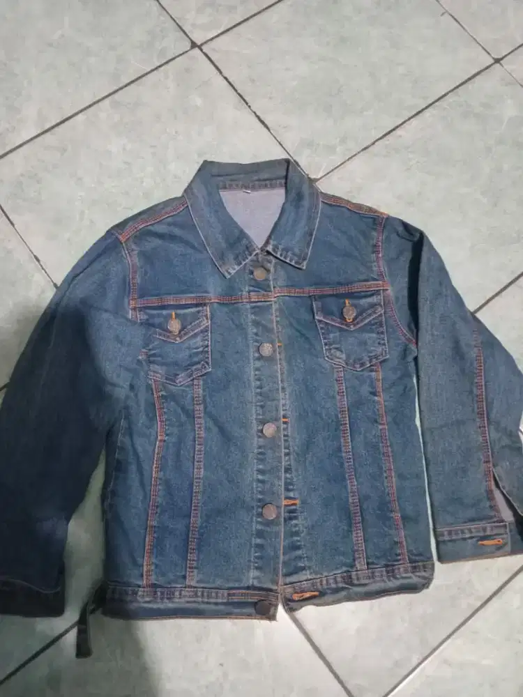 JAKET LEVIS PRIA/WANITA