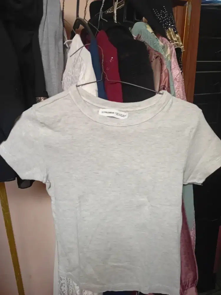 KAOS CEWEK / PEREMPUAN