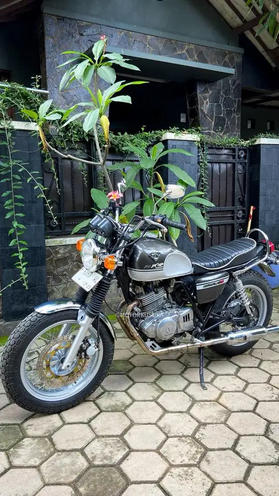 Suzuki thunder 250 / gsx 250