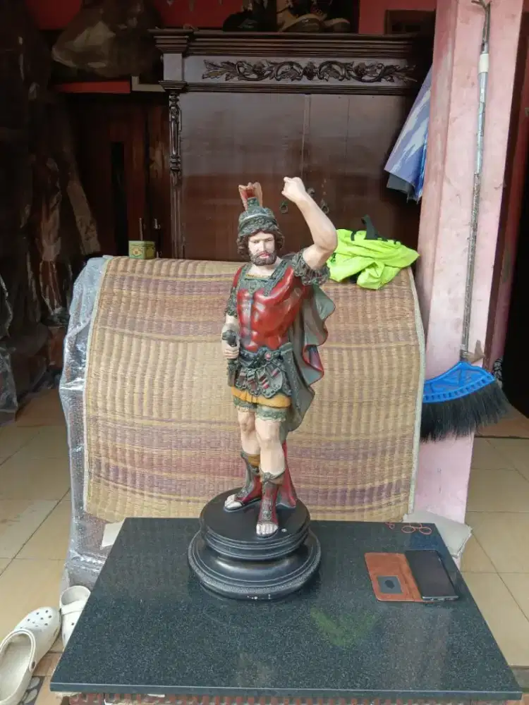 vintage patung tentara romawi antik jumbo
