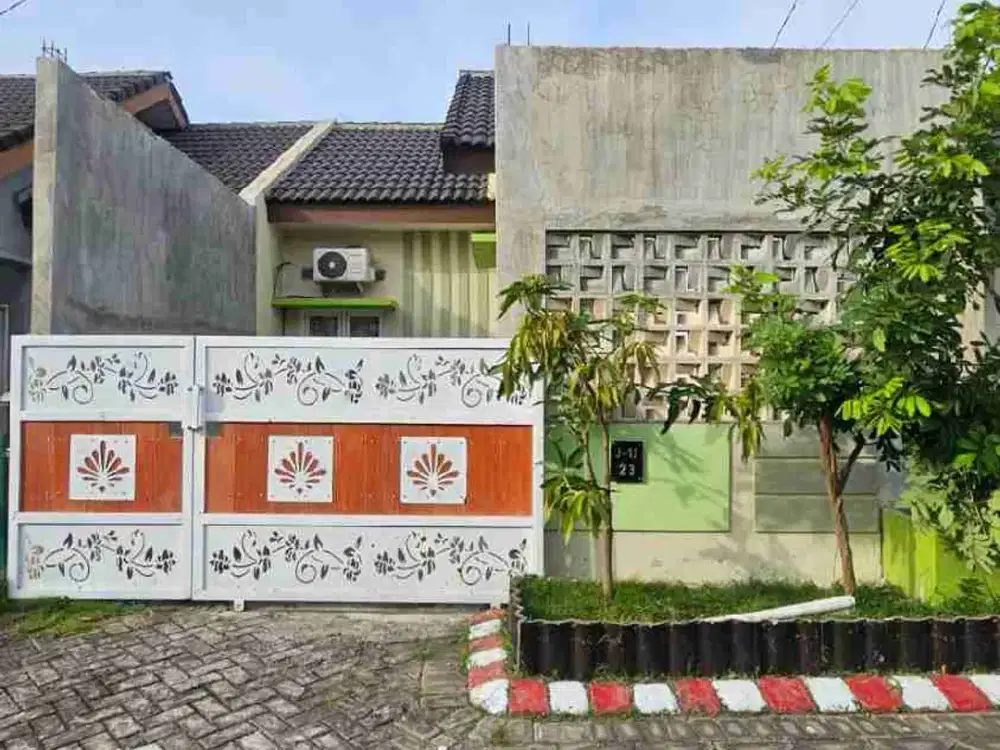 DI JUAL RUMAH 
PERUM TAS V BLOK J11 NO 23
KEL. : BENDOTRETEK
KEC. : PRAMBON
KAB  : SIDOARJO