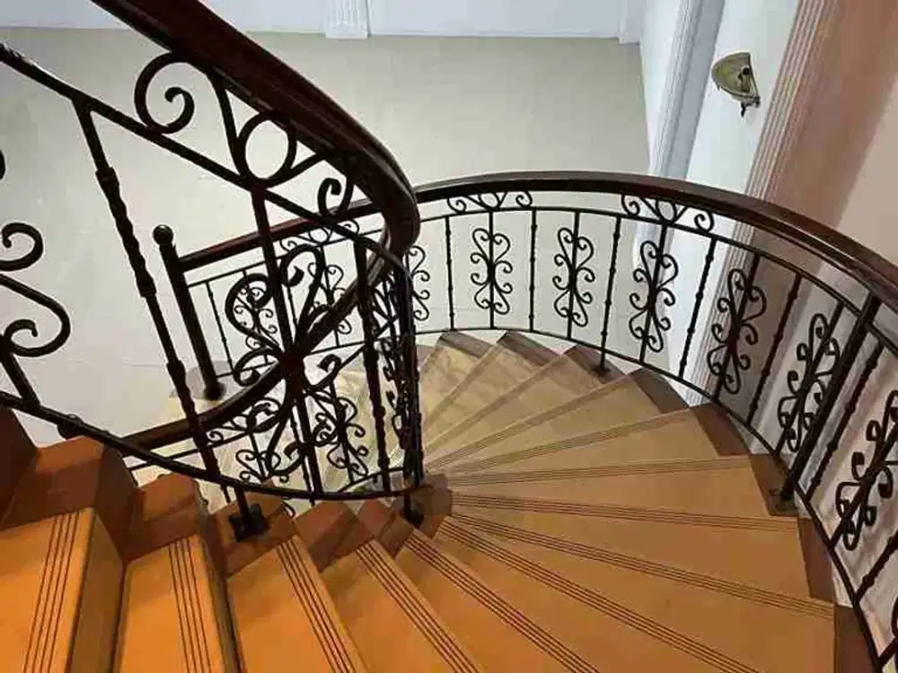 jual cepat 2 lantai Bisma 12 x 15 hanya 5.5M nego