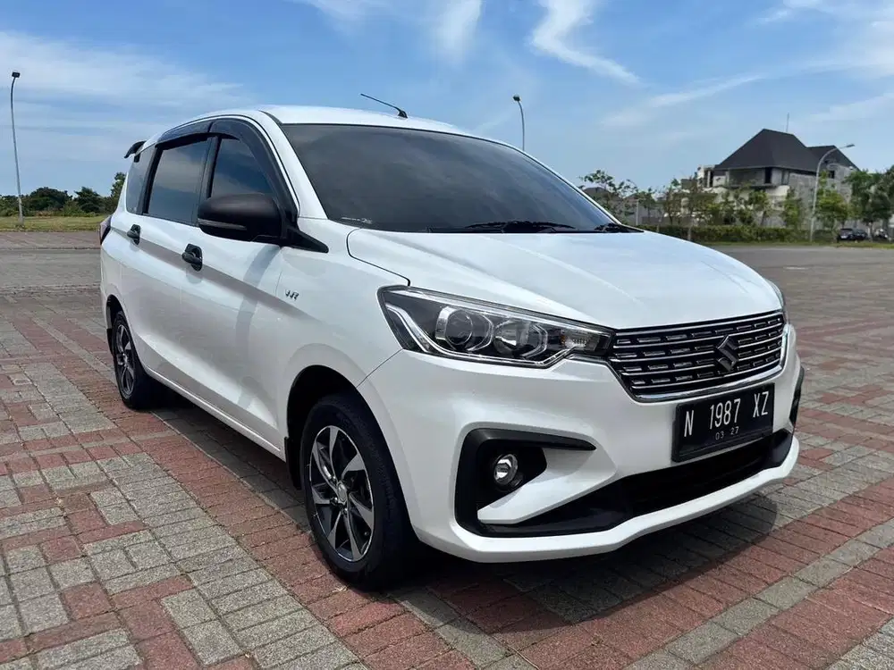 SUZUKI ERTIGA GX MATIC 2022 - DP MINIM,SIAP PAKAI