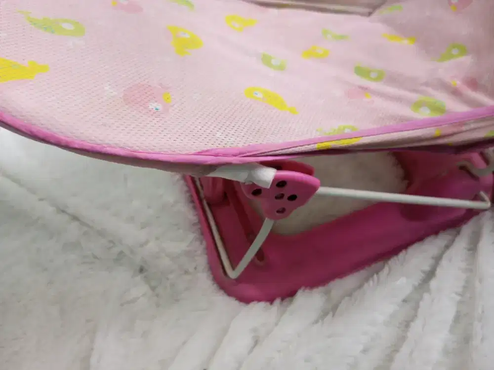 Baby bather untuk mandi bayi