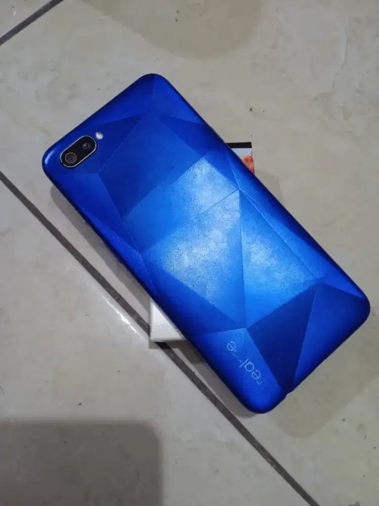 Jual hp rellmi bekas seperti baru