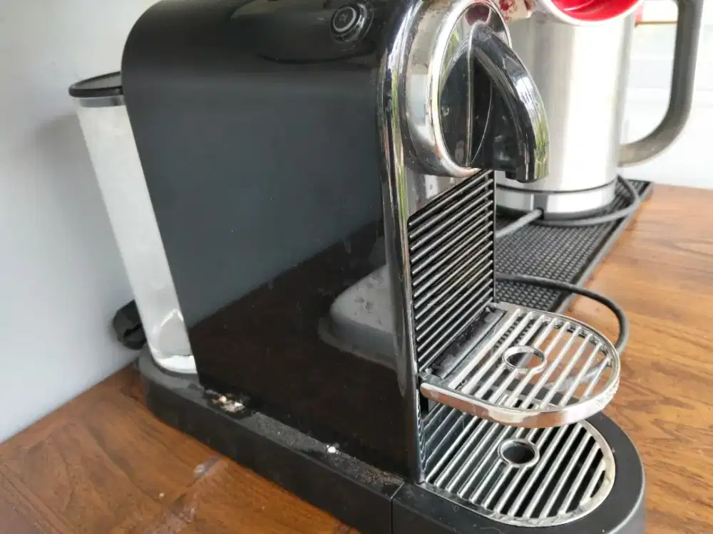 Mesin Kopi Nespresso