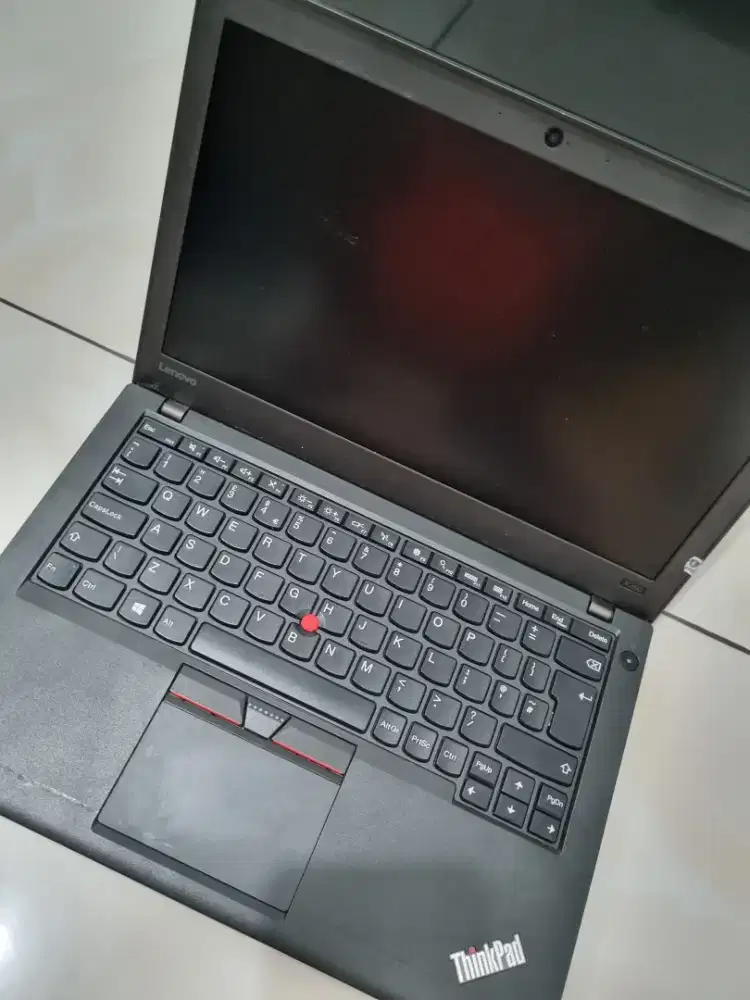 Laptop Thinkpad X260 Core i5 Ram 8 like New