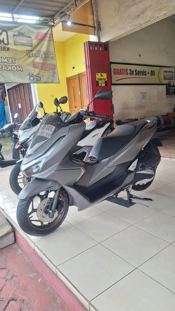 New PCX 160 ABS Tahun 2024 Siap Pakai Minus Pemakaian