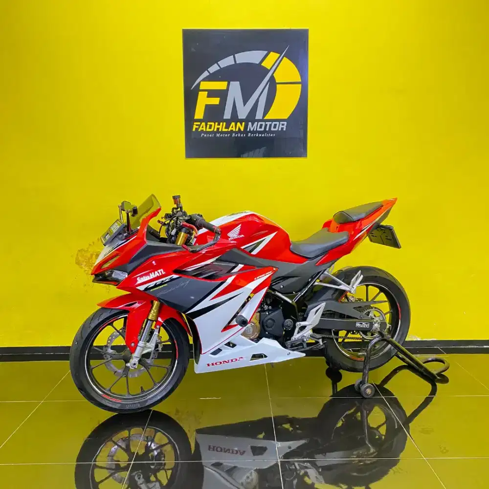 kilometer super low 356 perak Honda CBR 150 2021