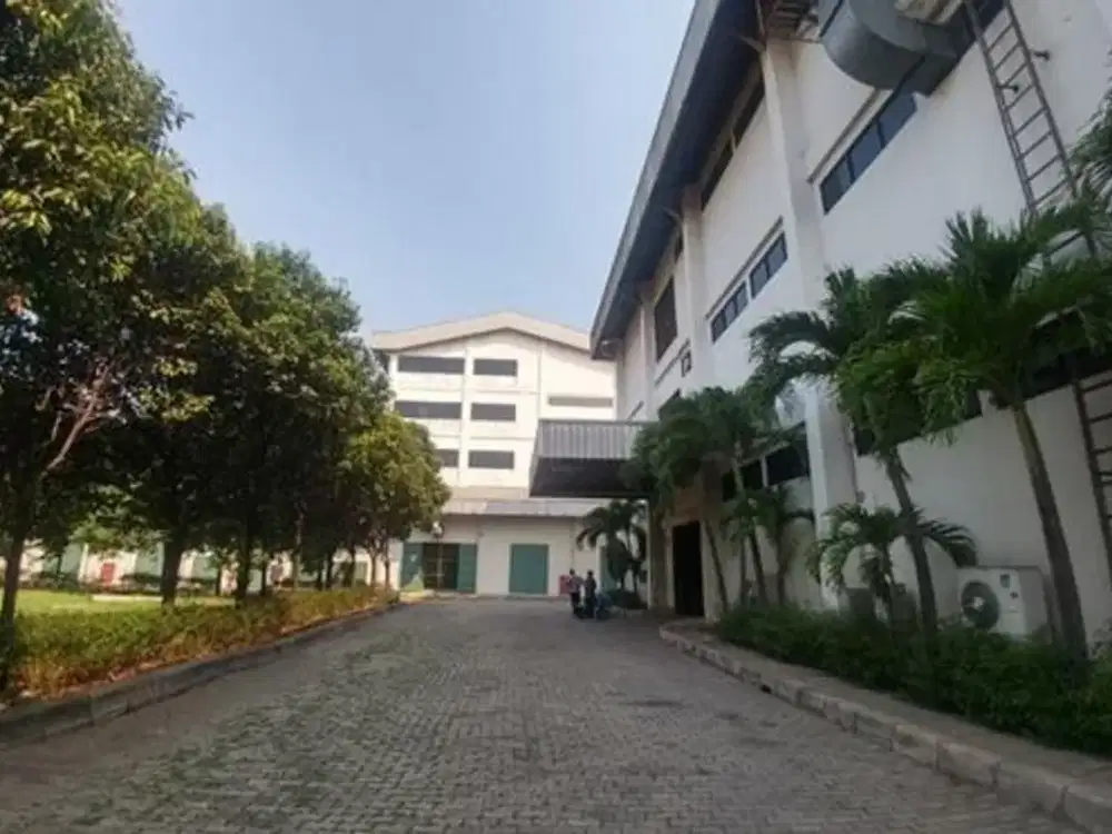 Pabrik Gunung Putri LT 4.5 Ha, LB 4.4 Ha, Hny 1 Km dr Exit Toll, Murah