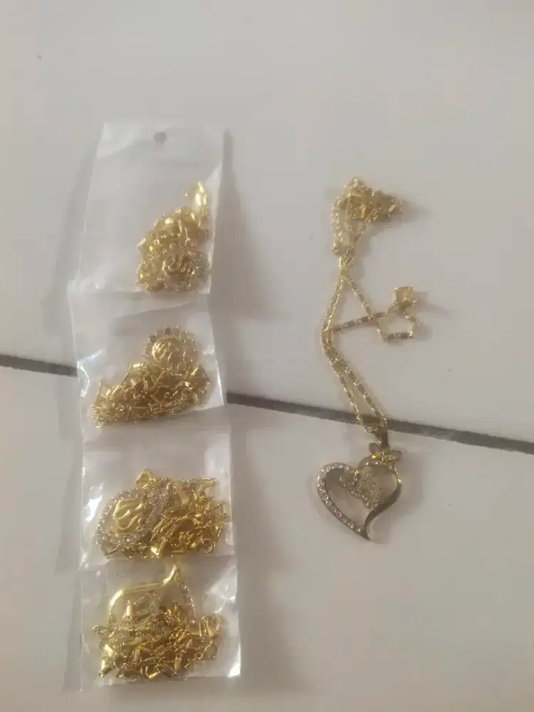 Kalung asma alloh