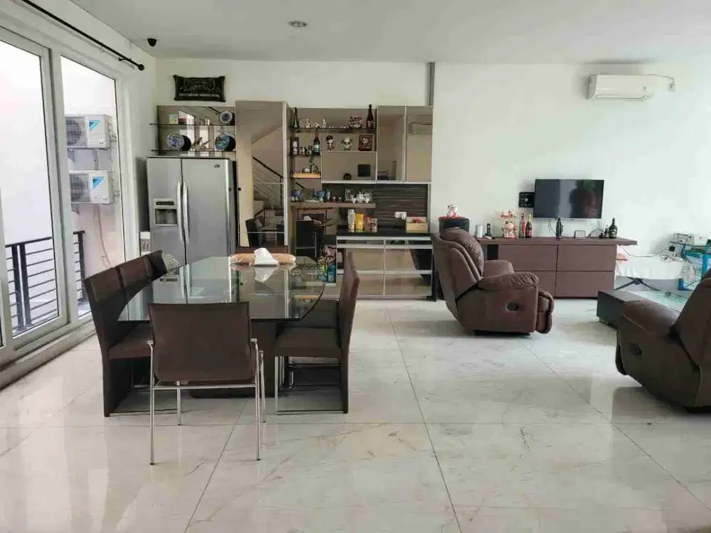 hot sale Springhill residence 8 x 15 cakep siap huni hanya 4.3*M nego