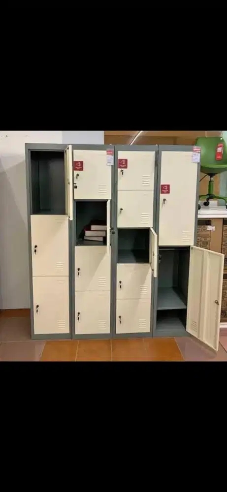 LEMARI ARSIP PENYIMPANAN ISI KANTOR