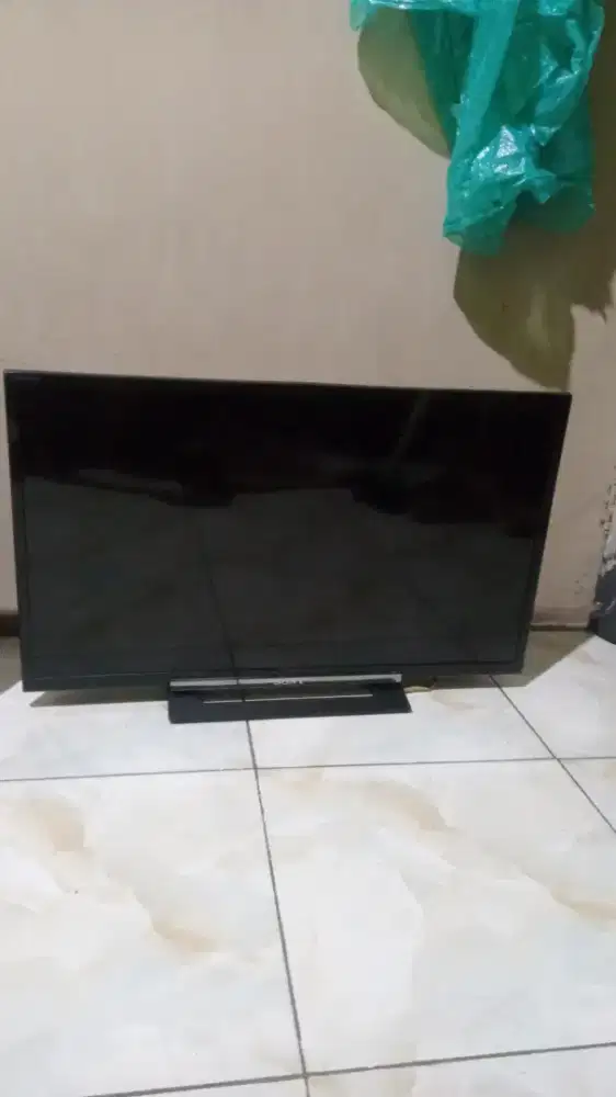 Di jual LED merk Sony analog 32in normal