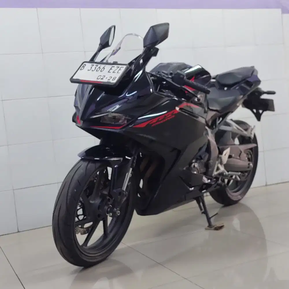 Honda CBR 250RR dp 6juta