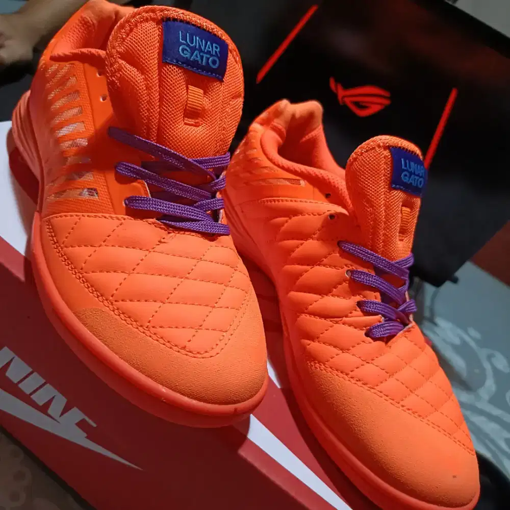 Sneakers sepatu olahraga sport shoes sepatu futsal NK Lunar Gato 38