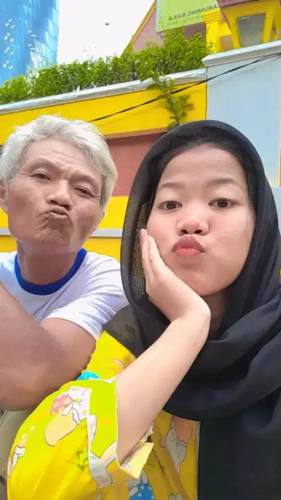 Sedang mencari pekerjaan