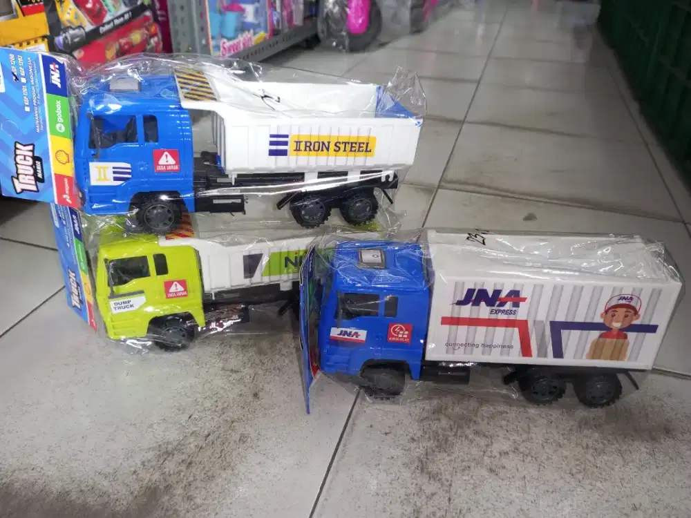 Mainan Anak Konstruksi