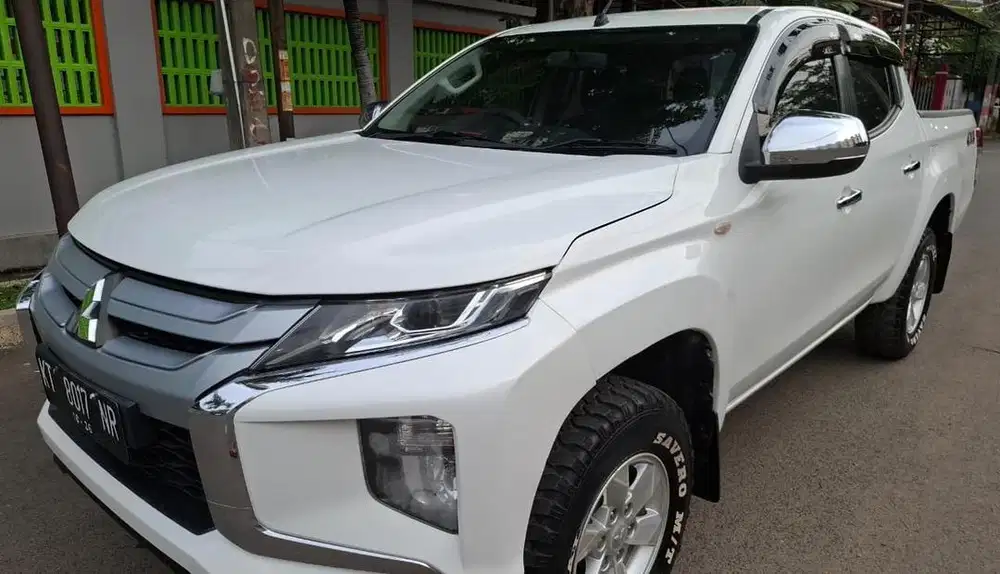Mitsubishi strada triton GLS tahun 2021