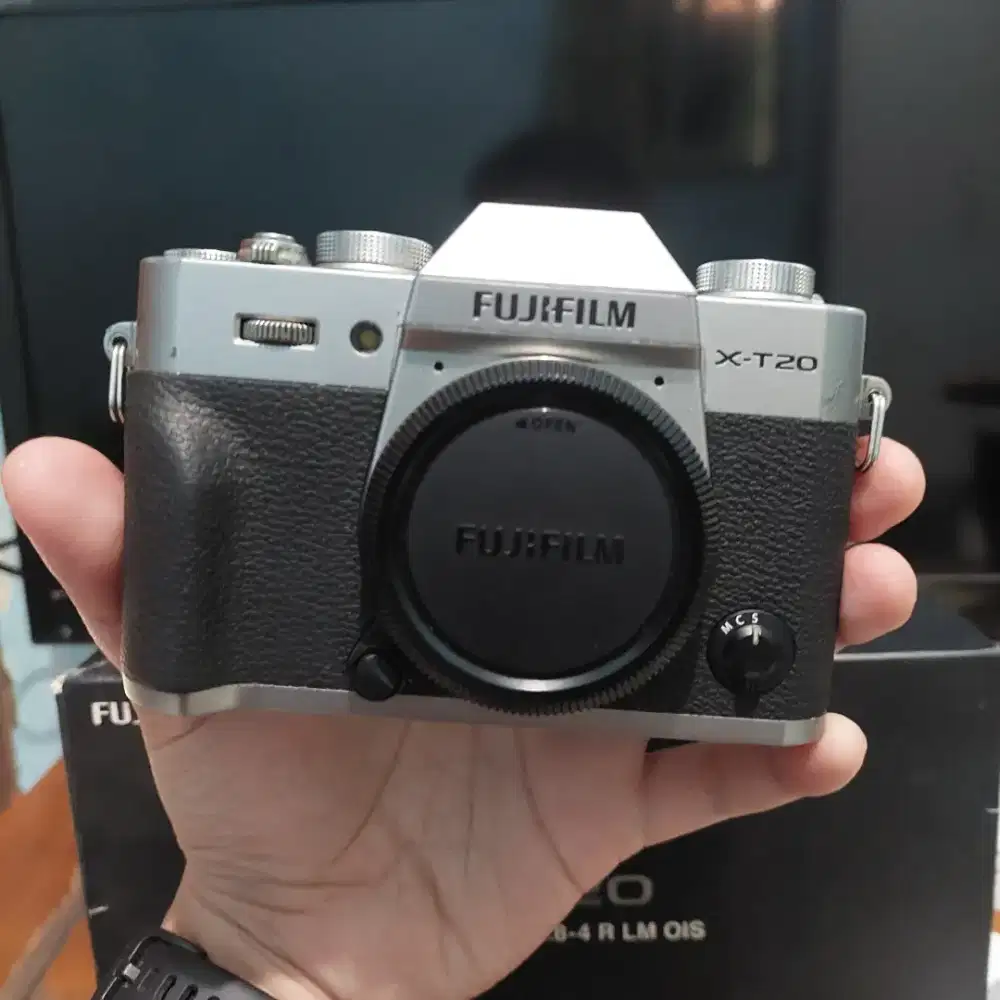 Fujifilm XT20 Body Only ex FFID