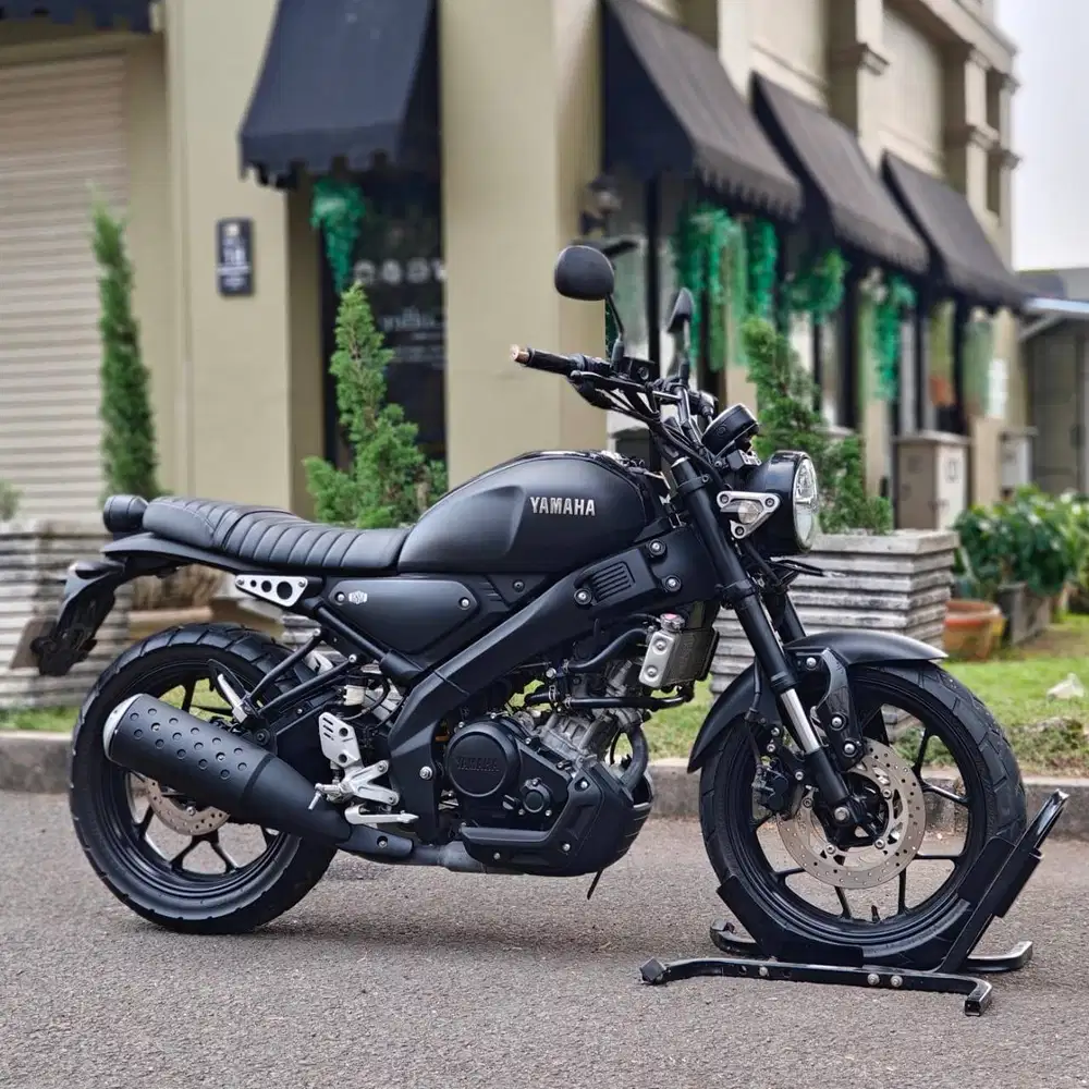 YAMAHA XSR 155 2021 HITAM KM 6K PAJAK PANJANG LIKE NEW