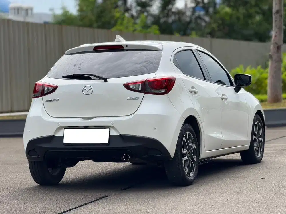 [KM 30RB] MAZDA 2 1.5 R AT SKYACTIV 2018/2019