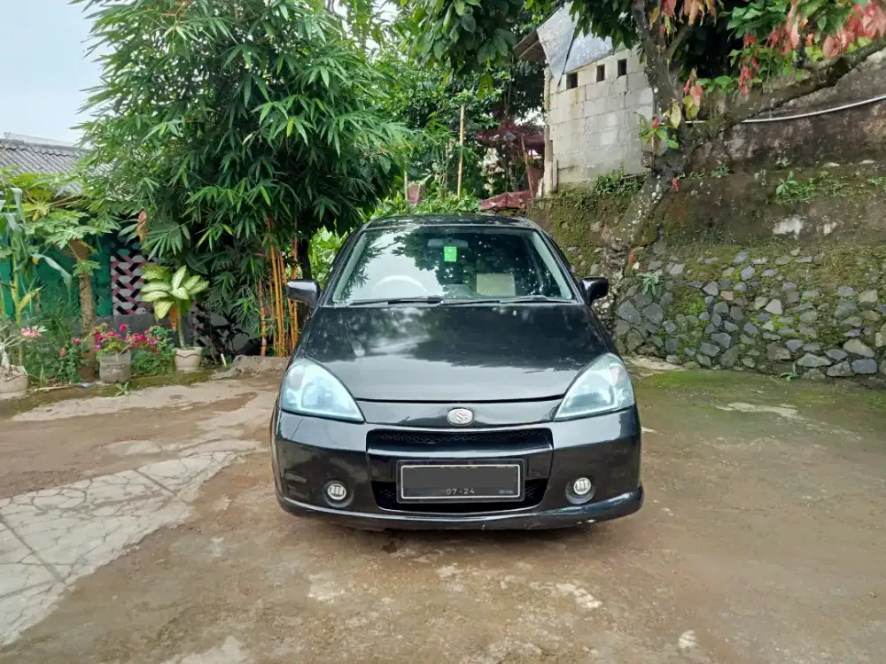 Suzuki Aerio Facelift 2004 MT
