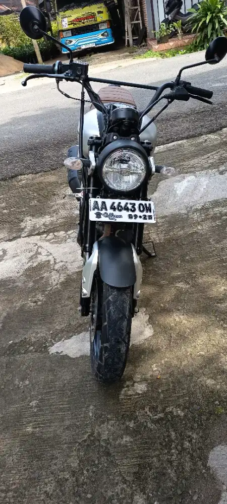 Yamaha XSR 155 tahun 2020