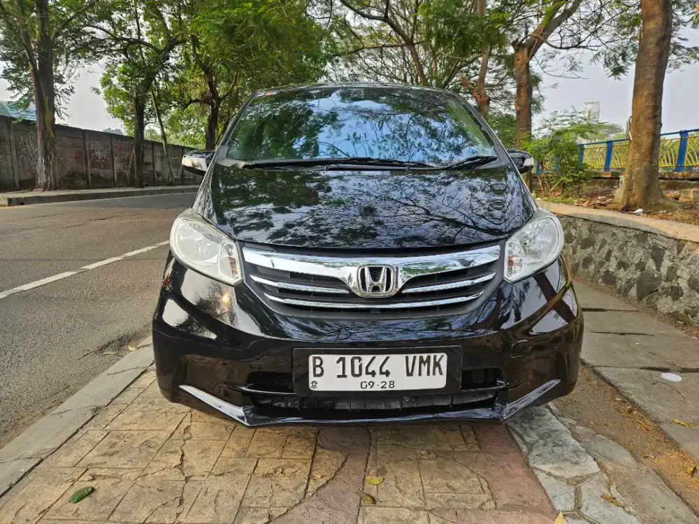 FREED E AC DOBEL 2014